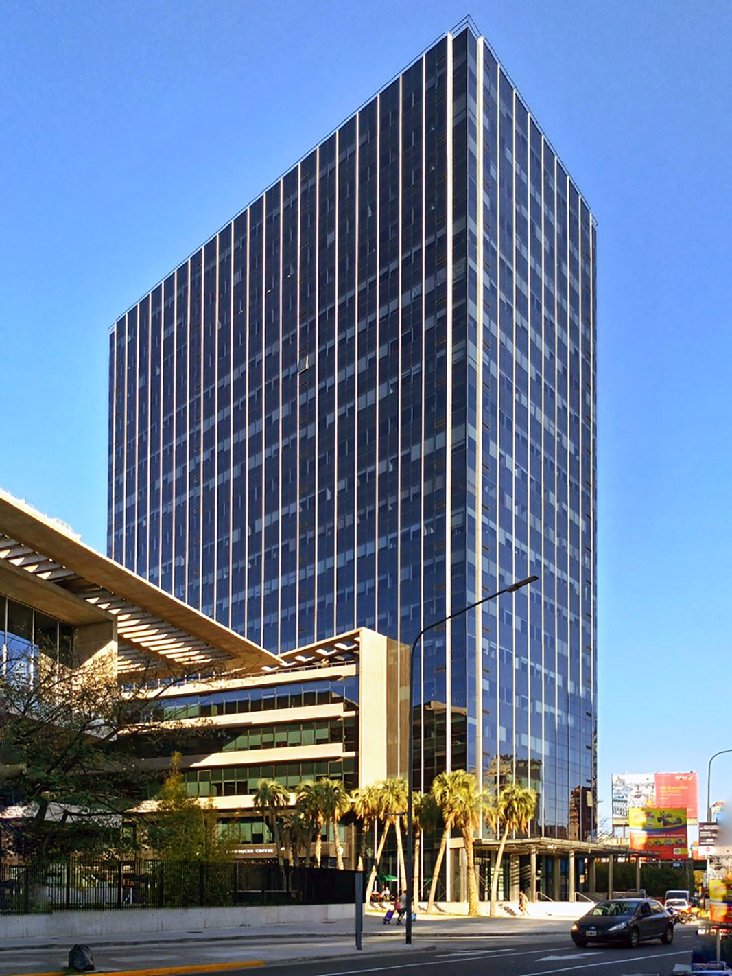 Edificio Al Río